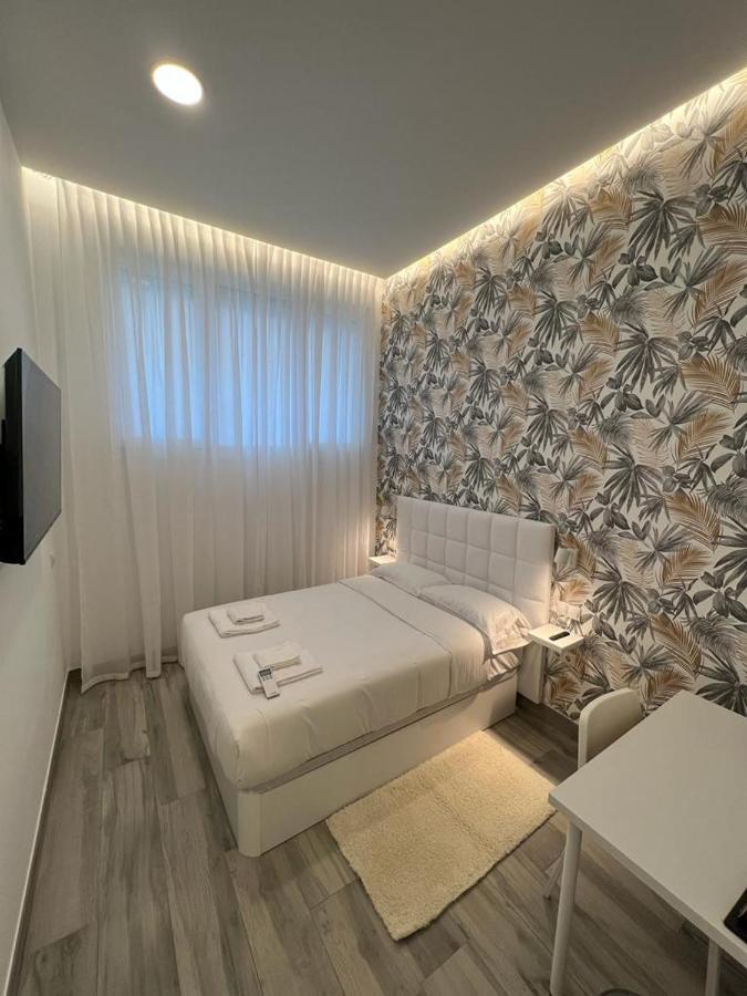 Habitacion Bruselas Style Madrid Exterior photo